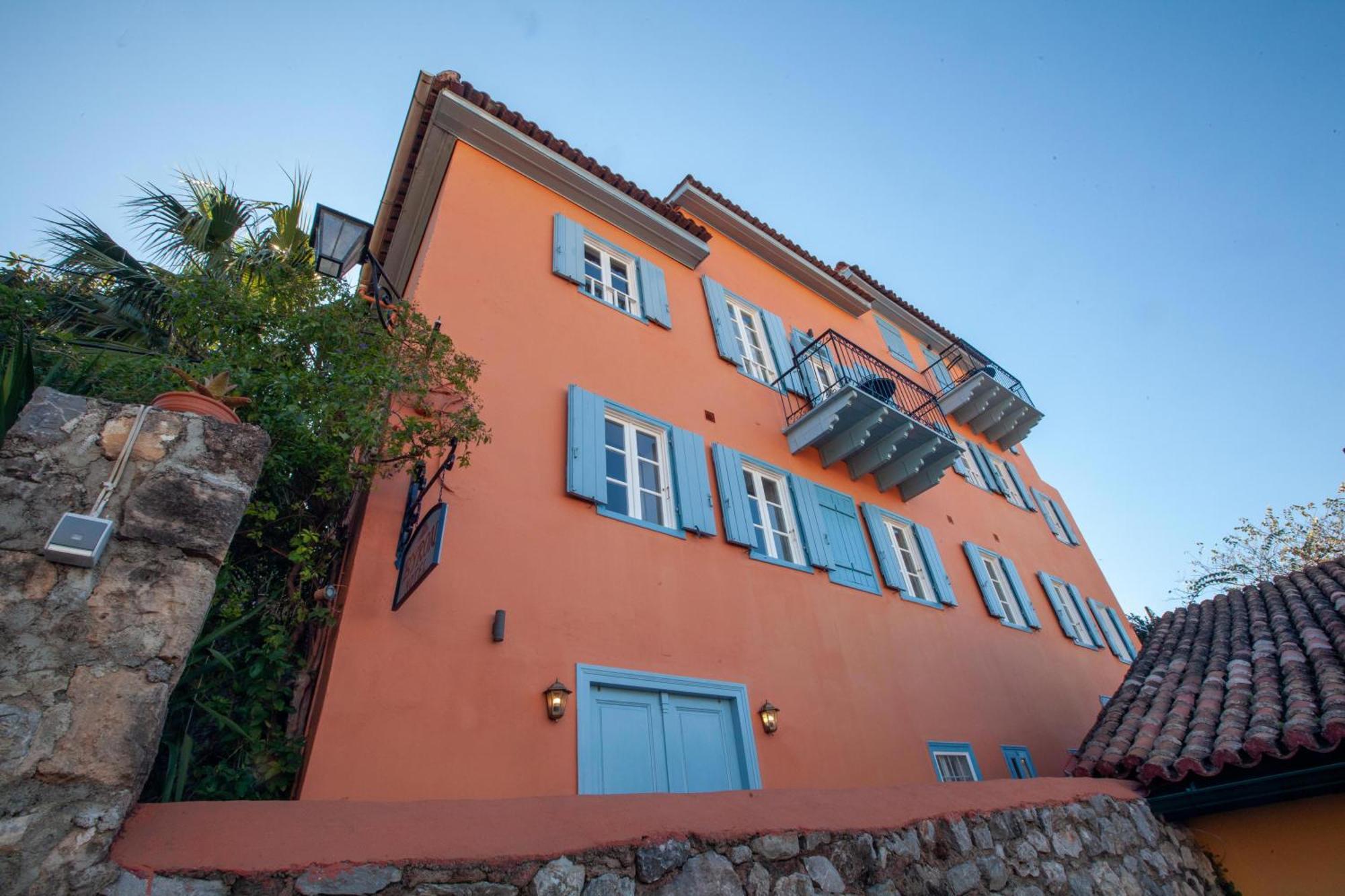 Byron Traditional Hotel Nafplion Exteriör bild