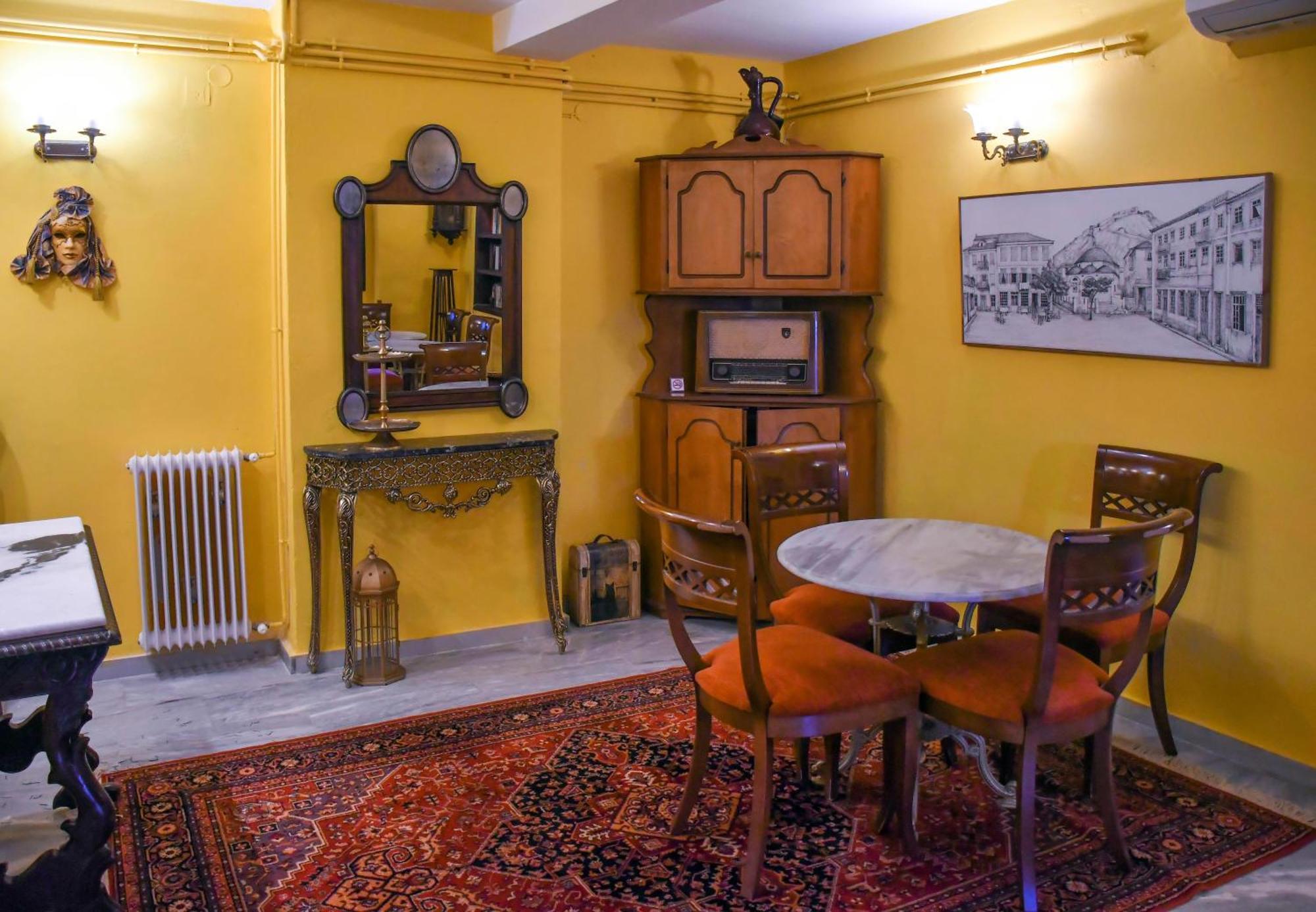 Byron Traditional Hotel Nafplion Exteriör bild