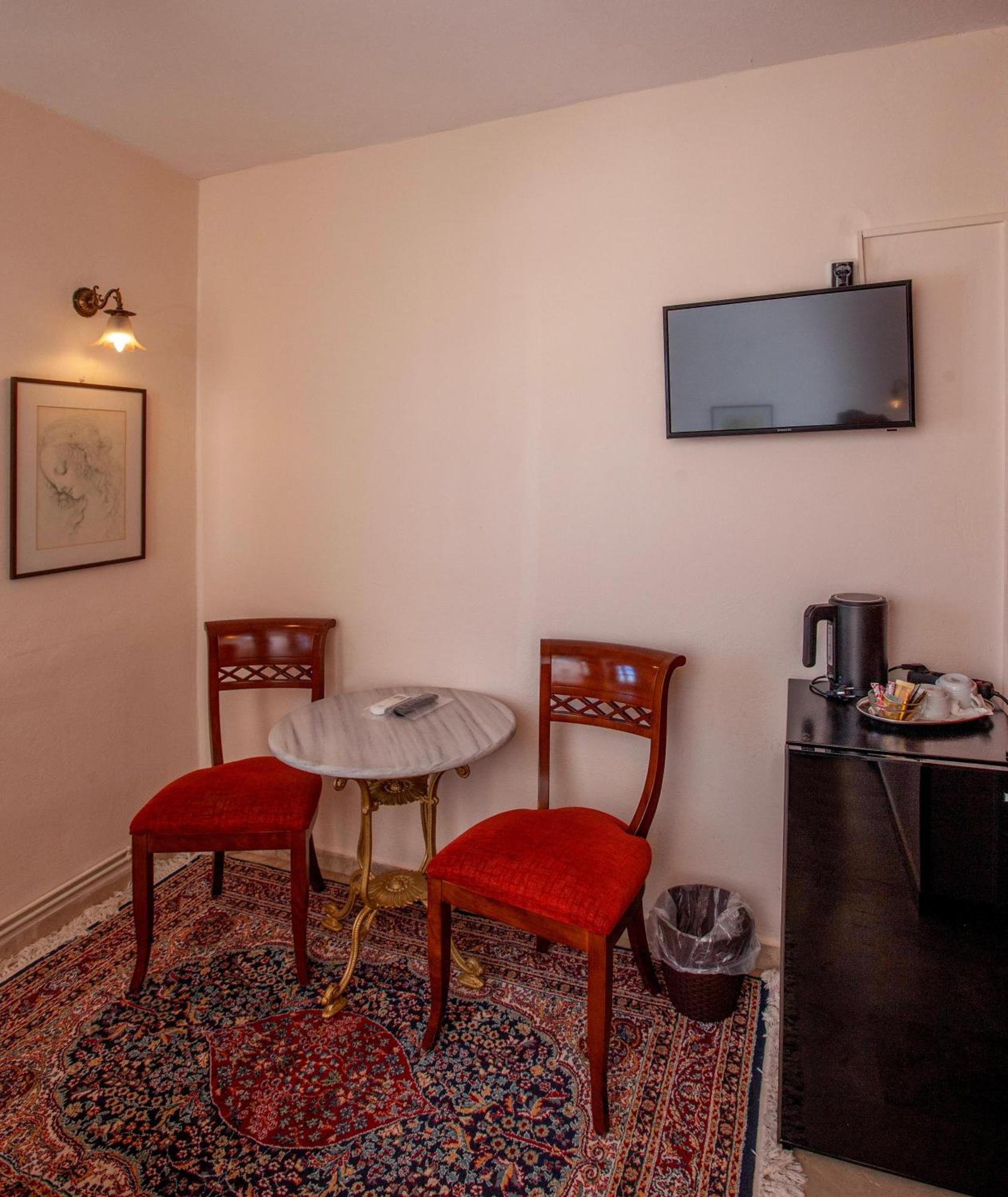 Byron Traditional Hotel Nafplion Rum bild