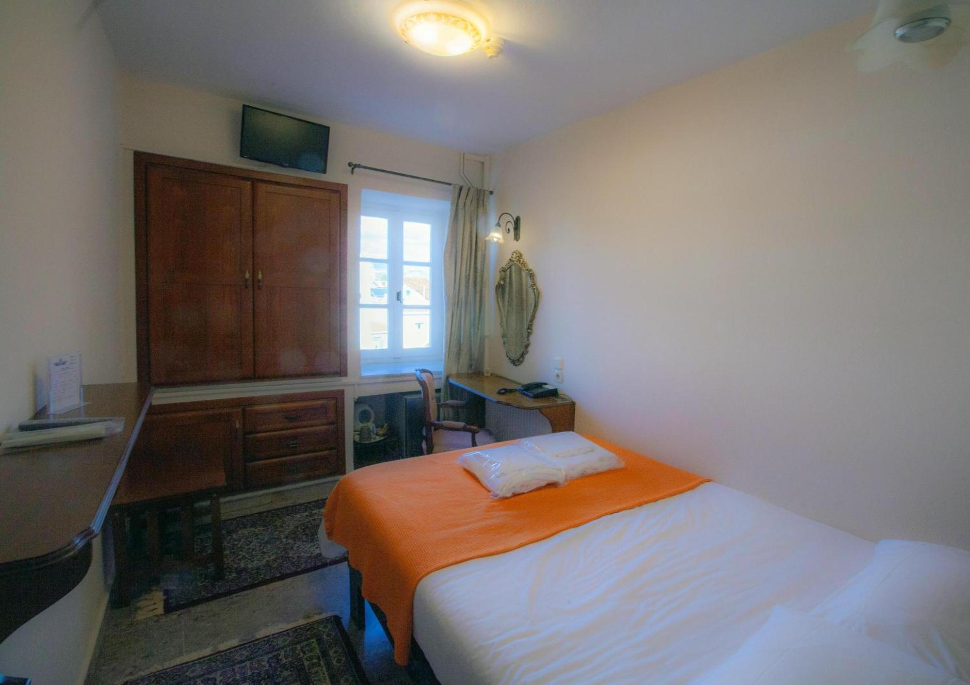 Byron Traditional Hotel Nafplion Rum bild