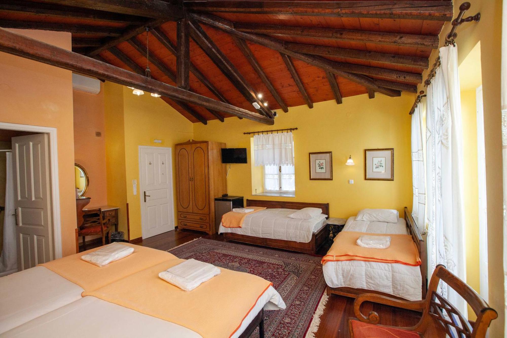 Byron Traditional Hotel Nafplion Rum bild