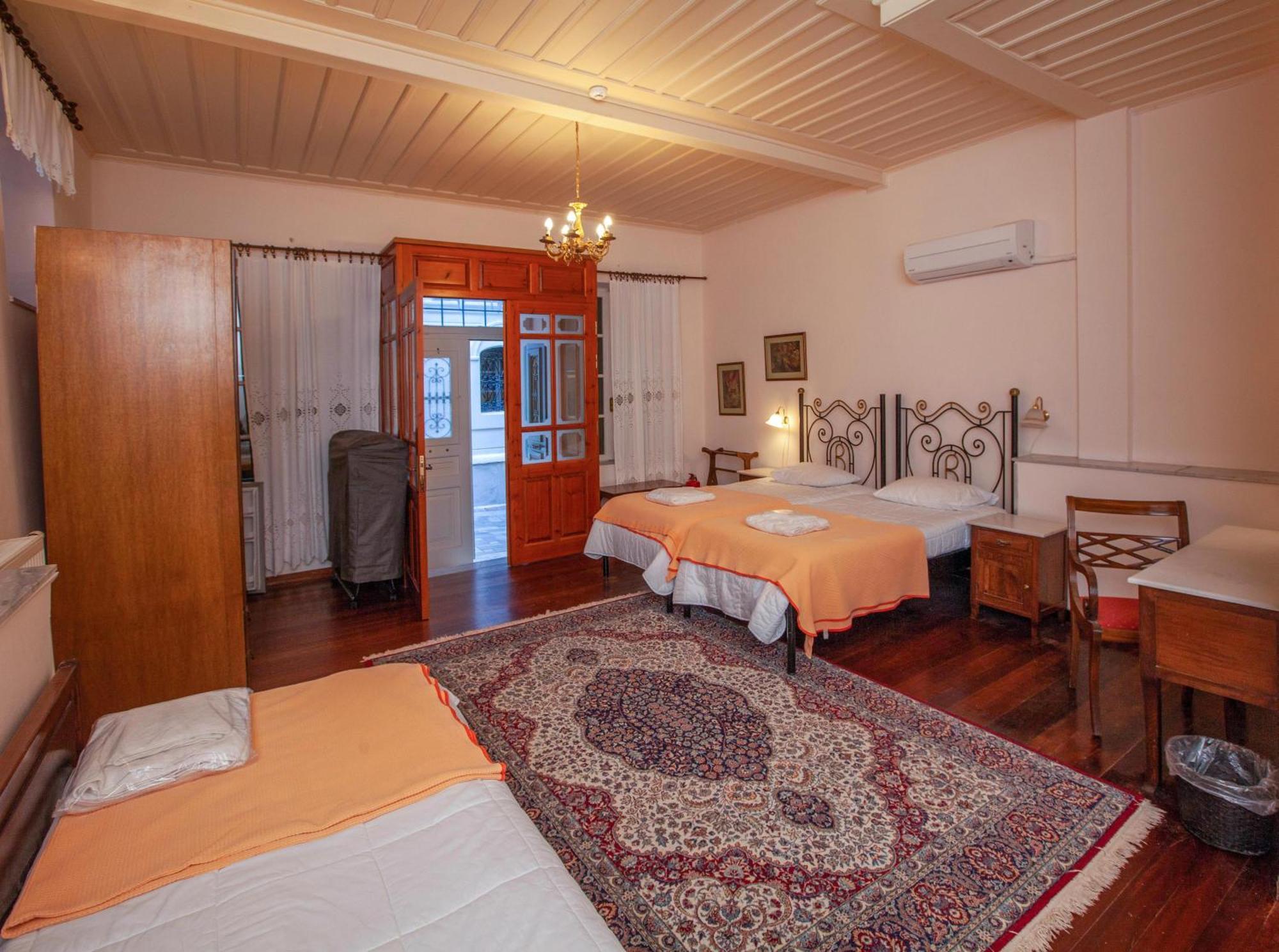 Byron Traditional Hotel Nafplion Rum bild