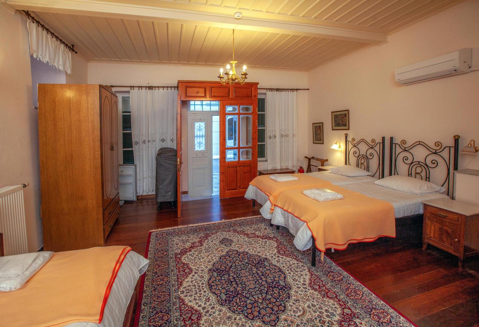 Byron Traditional Hotel Nafplion Rum bild