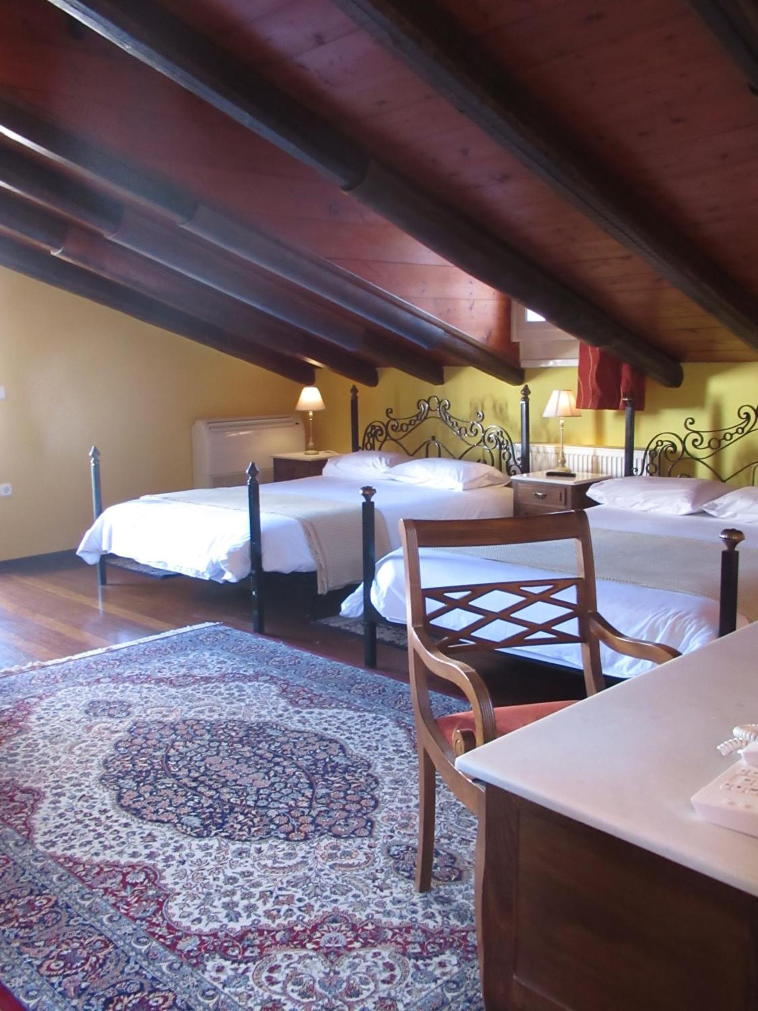 Byron Traditional Hotel Nafplion Exteriör bild